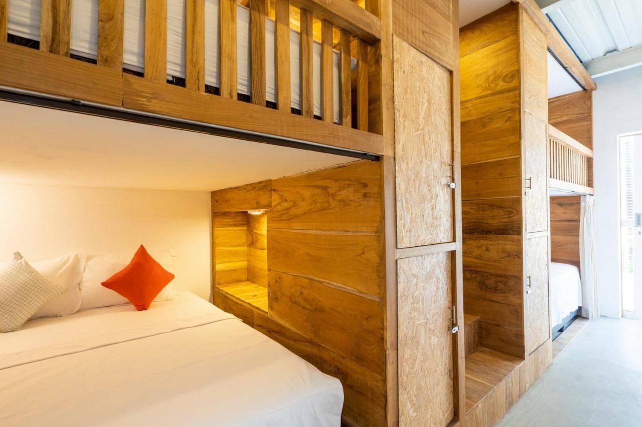 Good Cheer Hostel Нуса-Лембонган Экстерьер фото
