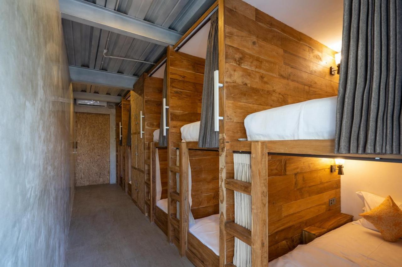 Good Cheer Hostel Нуса-Лембонган Экстерьер фото